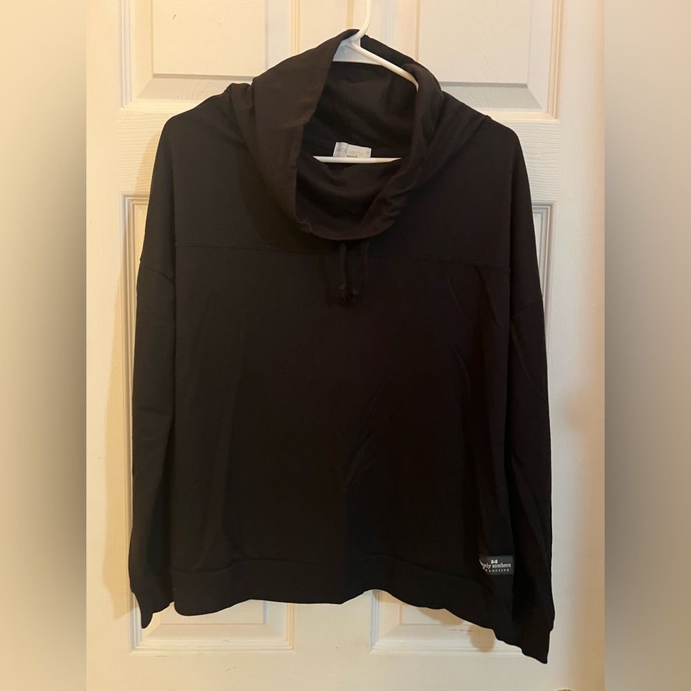 Simply Southern Crowl Neck Black pullover - Medium